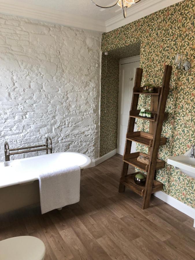 Branxholme Castle Bed & Breakfast Hawick Dış mekan fotoğraf